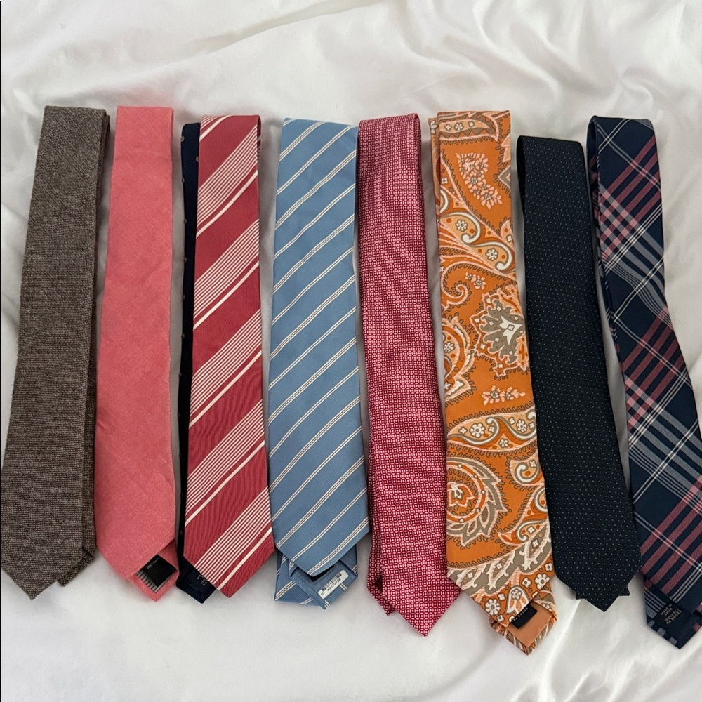 Banana Republic Men's Tie Lot - 100% silk